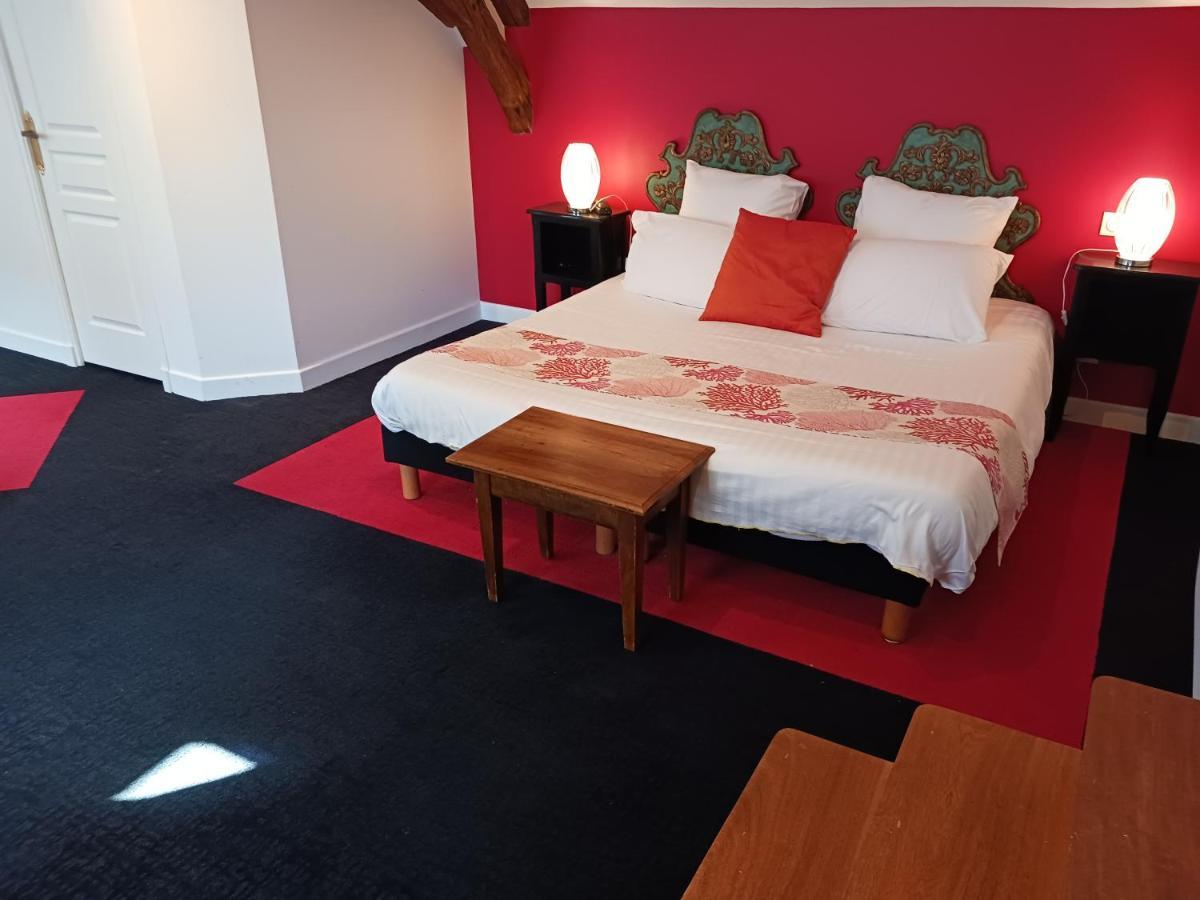 Hotel La Cognette A 25 Kilometres De Chateauroux Et 30 Kilometres De Bourges Исудён Экстерьер фото